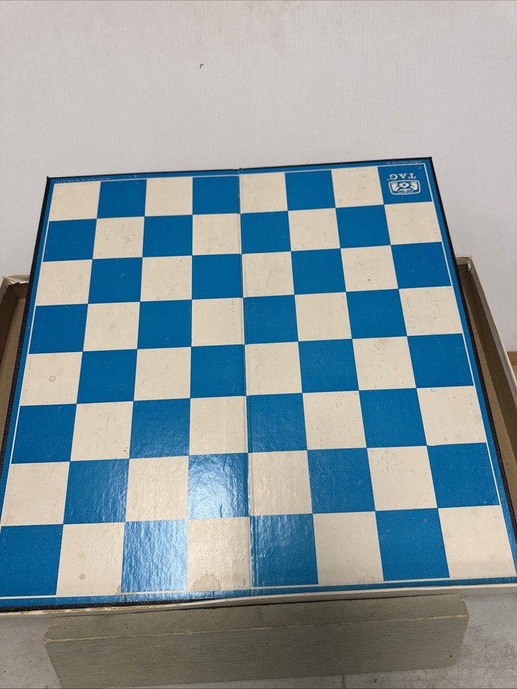 1965 Visual Chess Set TAG MCM Harvey Kidder Contemporary Directional Design