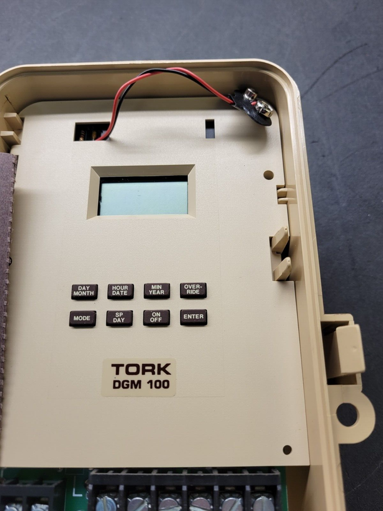 Tork DGM100 Time Switch. 277 Volt.