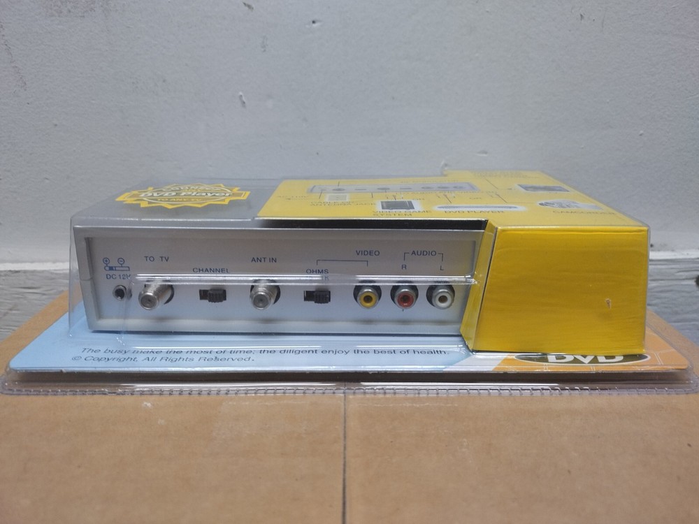 NOS Trisonic AV/RF Auto Switch RF Modulator Box - Sealed