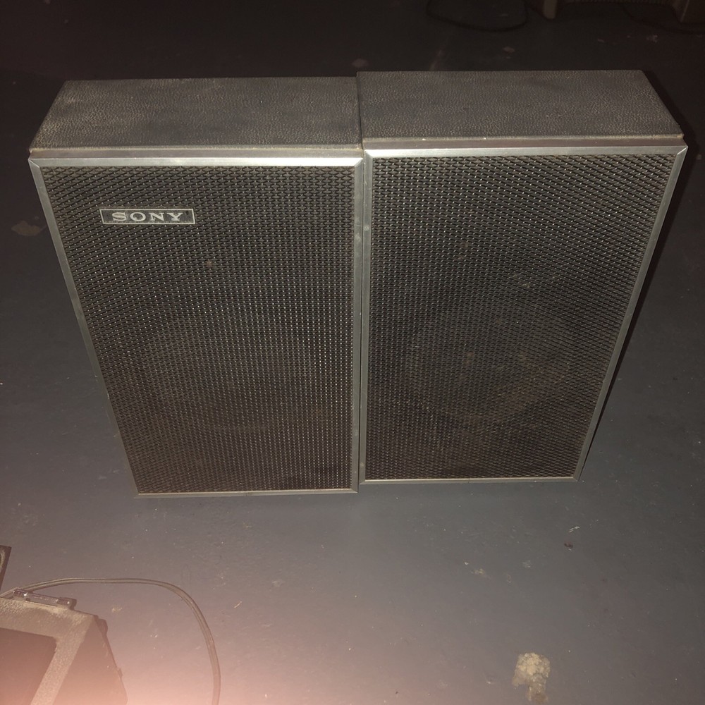 VINTAGE SONY SOLID STATE STEREO CENTER 230 Recording Powers On But Untested.