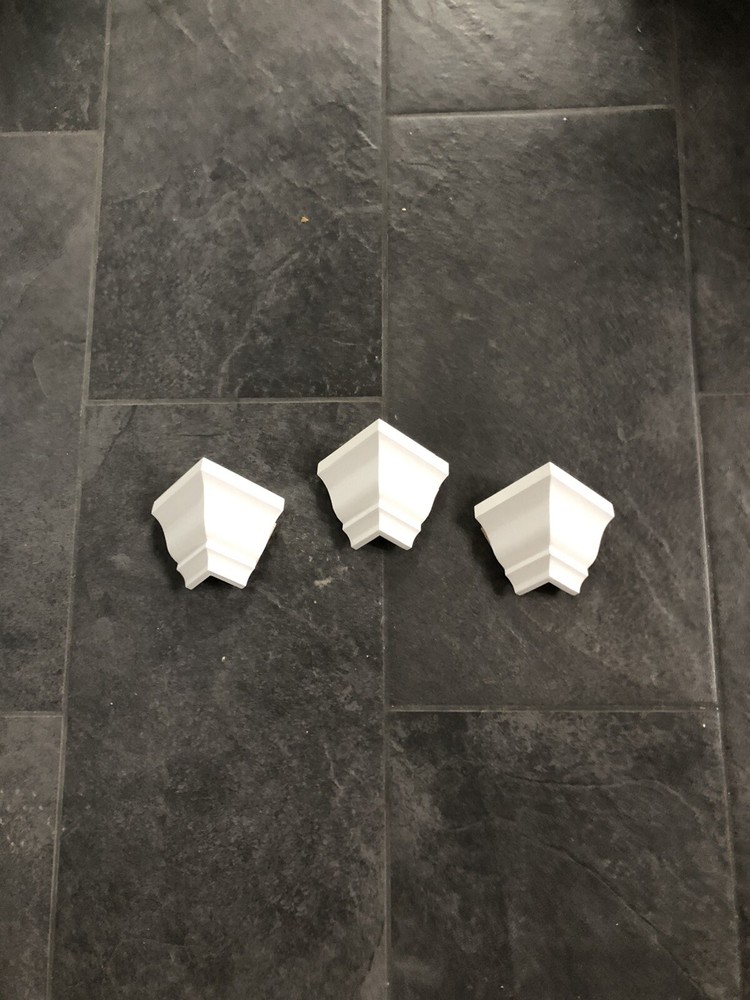 Crown Molding Corners Low Profile 3 5/8” Transitions 3 pack (pine)