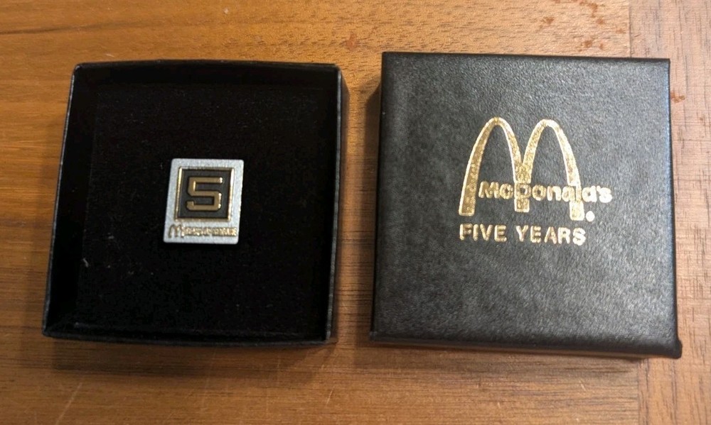 McDonald's 5 Years Service Lapel Pin New