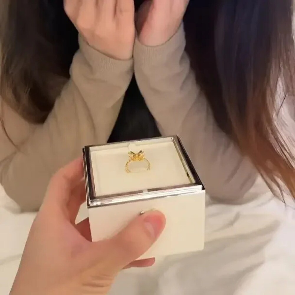 Ring Display Bear Flip Ring Box Mini Cake Gift Box Birthday Gift Packaging Box