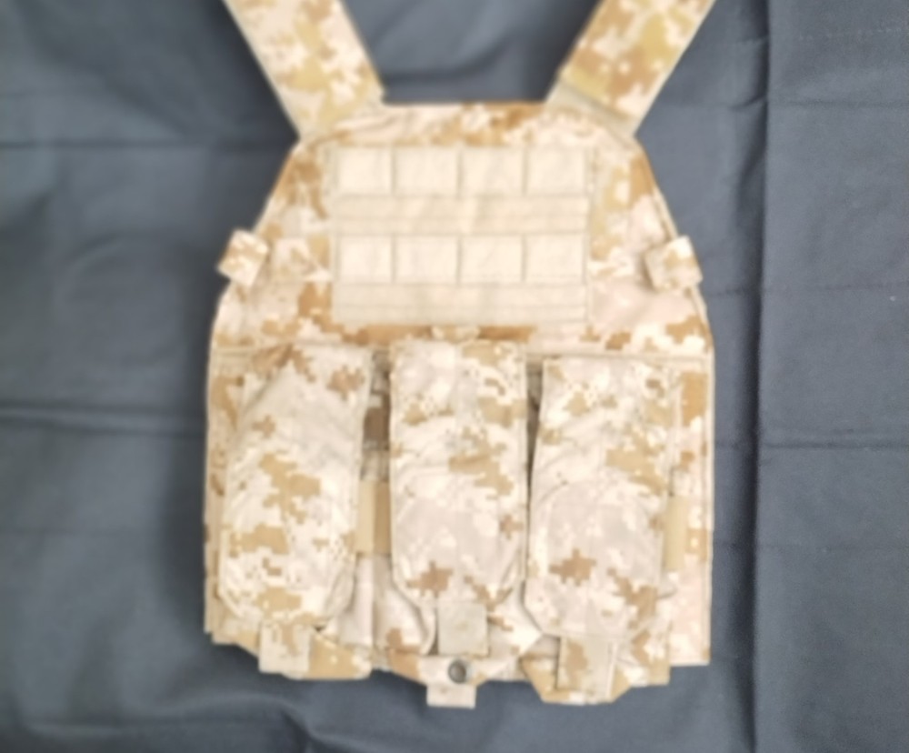 Eagle Industries MMAC Retro Medium Front PC Bag SAPI, AOR1, +Triple Molle Mag