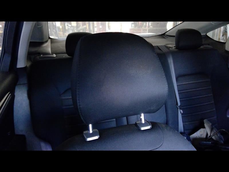 FUSION    2014 Headrest 342128