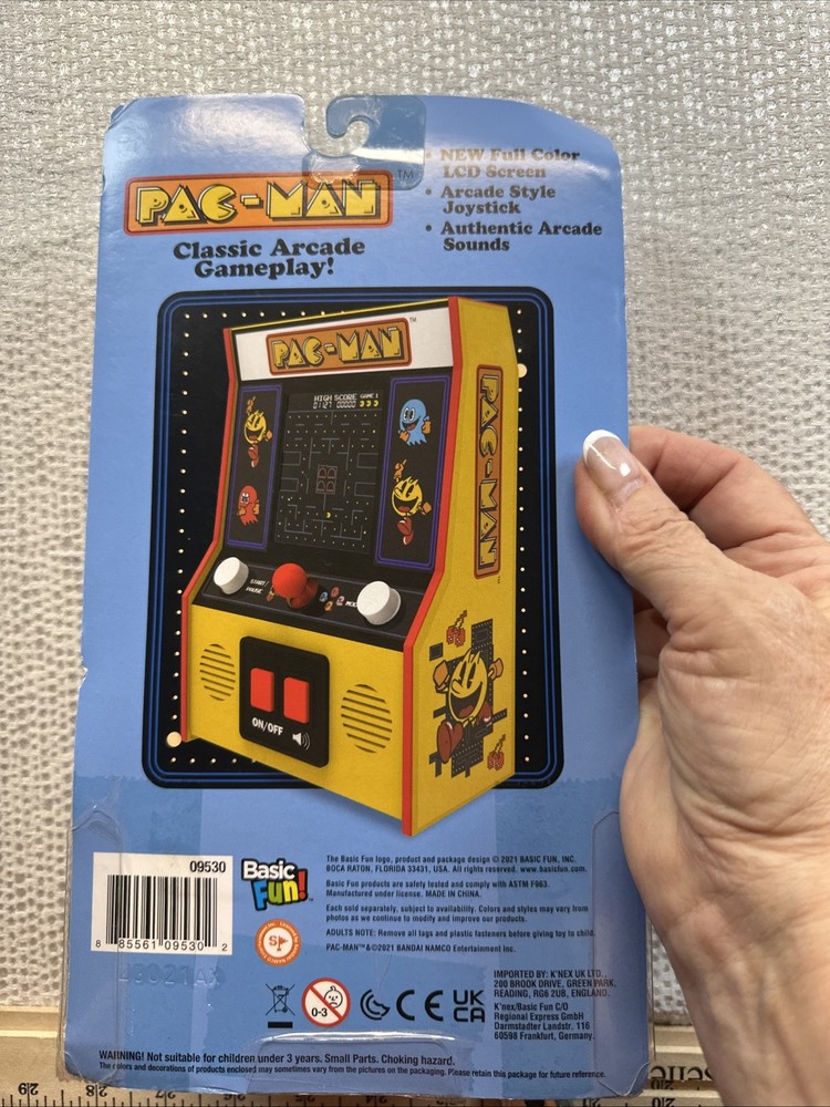 Pac-Man Mini Game Arcade Machine Handheld Classic Retro Tabletop …..WORKS!