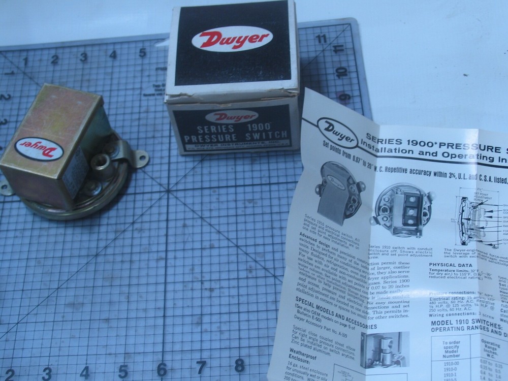 Pneumatic  Pressure Switch ( DWYER #1910) Series 1900