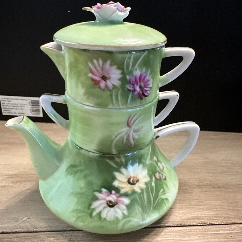 VINTAGE DINNER WARE COMBINATION SUGAR, CREAMER, TEAPOT