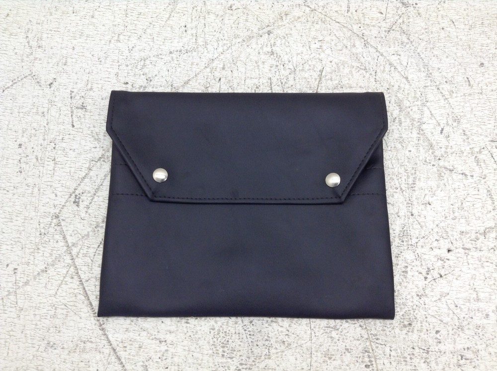 Ezgo Black Pouch New (TSC)