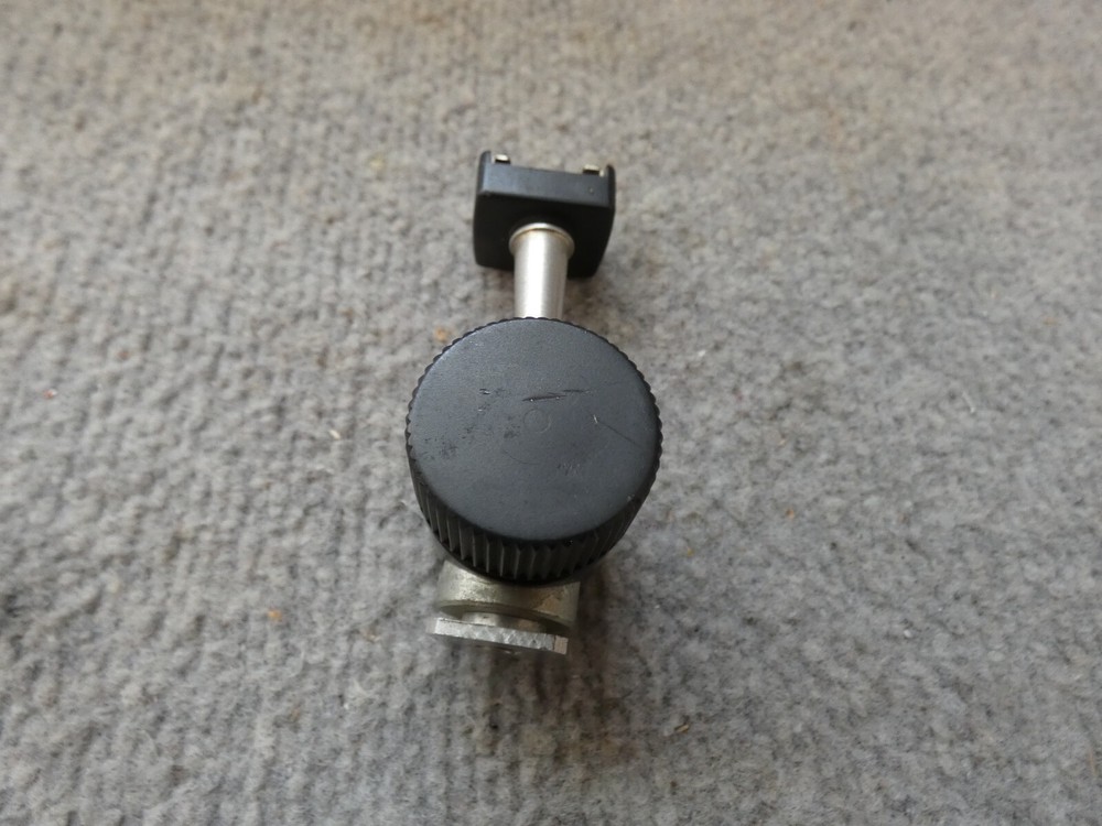 VINTAGE HAMA BALL HEAD TRIPOD FLASH ADAPTER