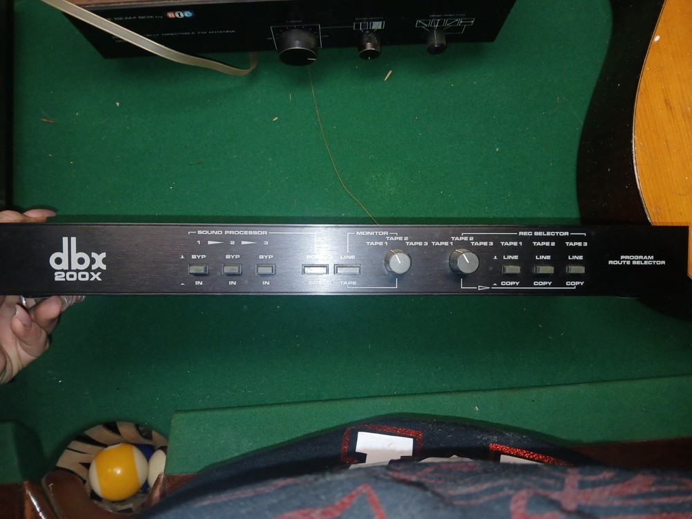 DBX. 200X Tape Selector Program Route Selector Stereo