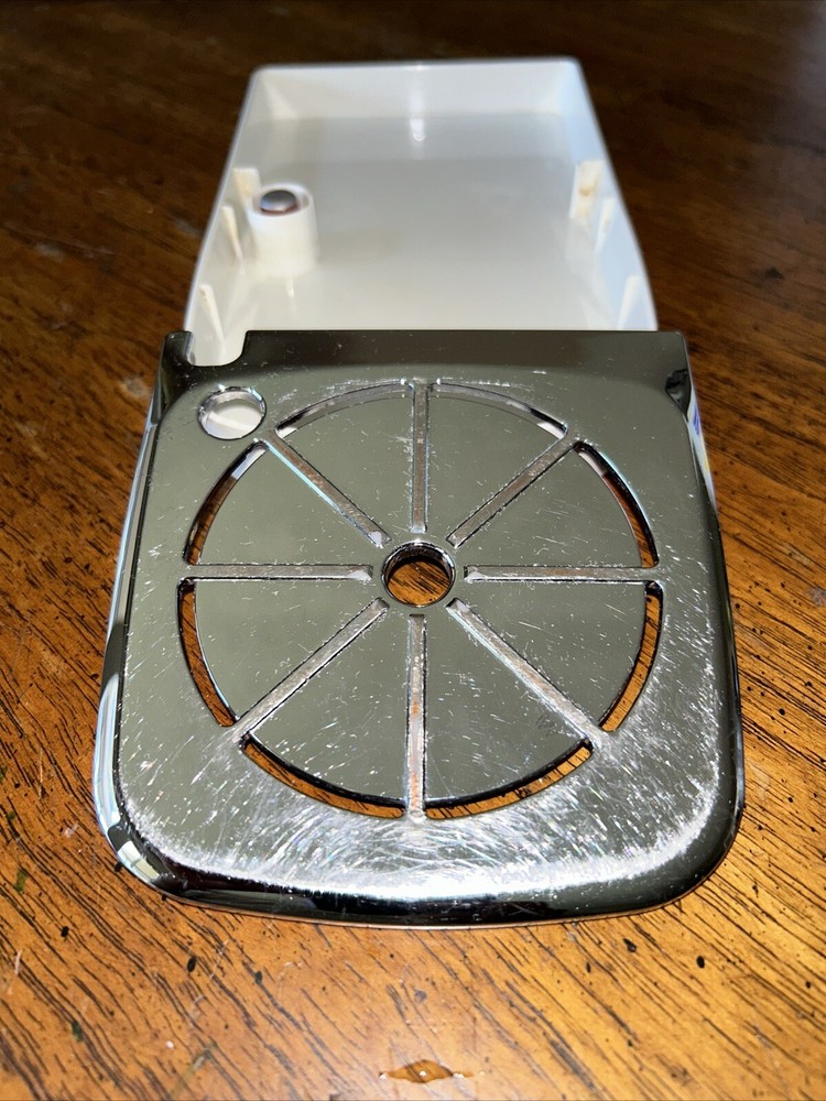 Keurig K10 Mini Plus White/Creme.