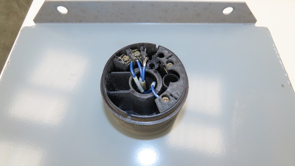 Square D ECS-1002 Entrance Gate Control Panel JOKAB