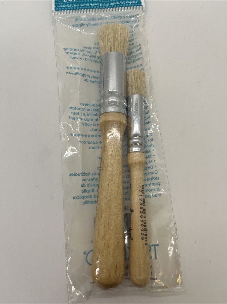 Tsukineko Stipple Brushes Size 4 & 0 NEW