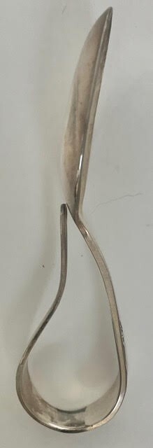 Community Curved Handle Silverplate Baby Feeding Spoon.