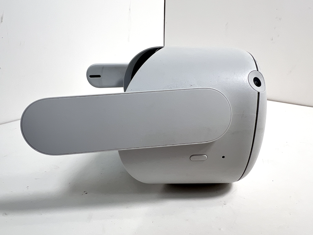 Oculus Meta Quest 2 128GB Standalone VR Virtual Reality Headset - Good Condition