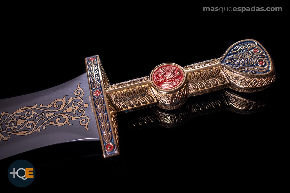 Gold Roman Dagger