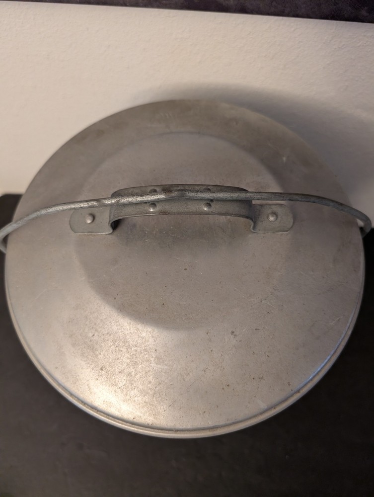 Vtg REGAL WARE Picnic Pack Aluminum Pans Stackable Kitchen 1960’s