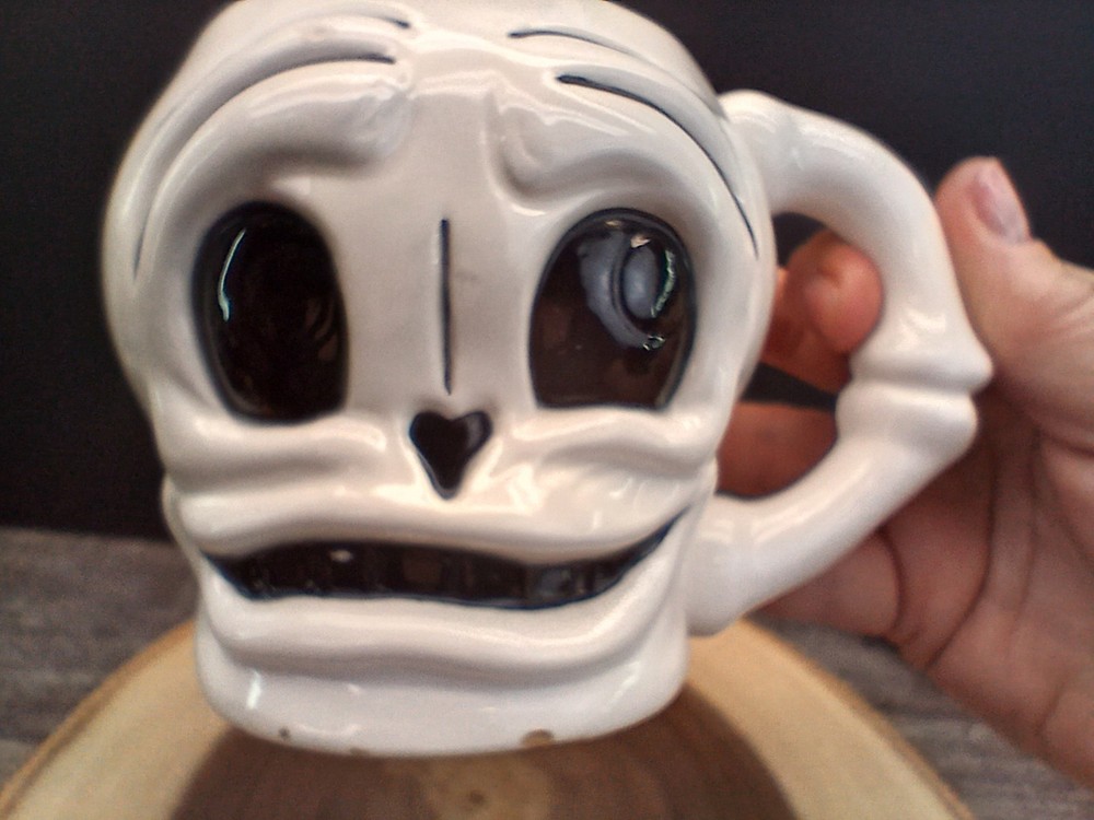 Skeleton Skull Mug by Applause Halloween Decor White Bone Handle "READ"