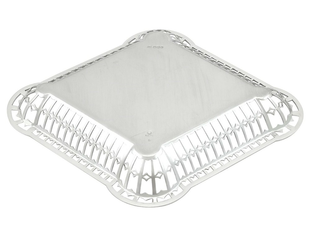 Antique George V Sterling Silver Bread Dish