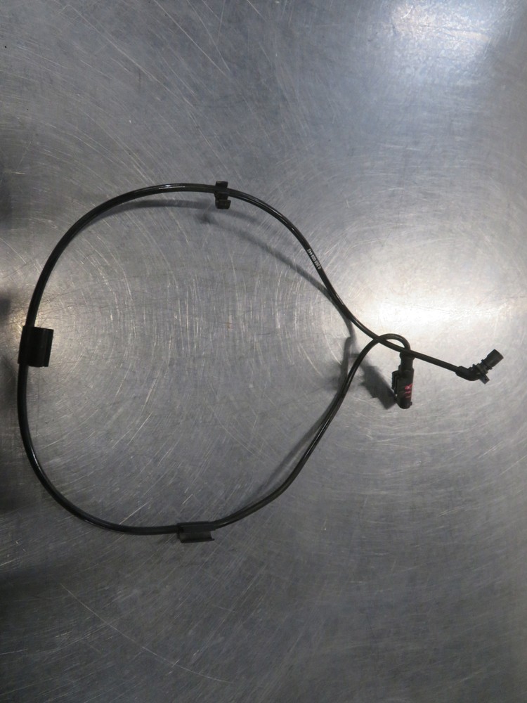 EB879 2016 16 KTM RC 390 REAR ABS SENSOR SPEED SENSOR