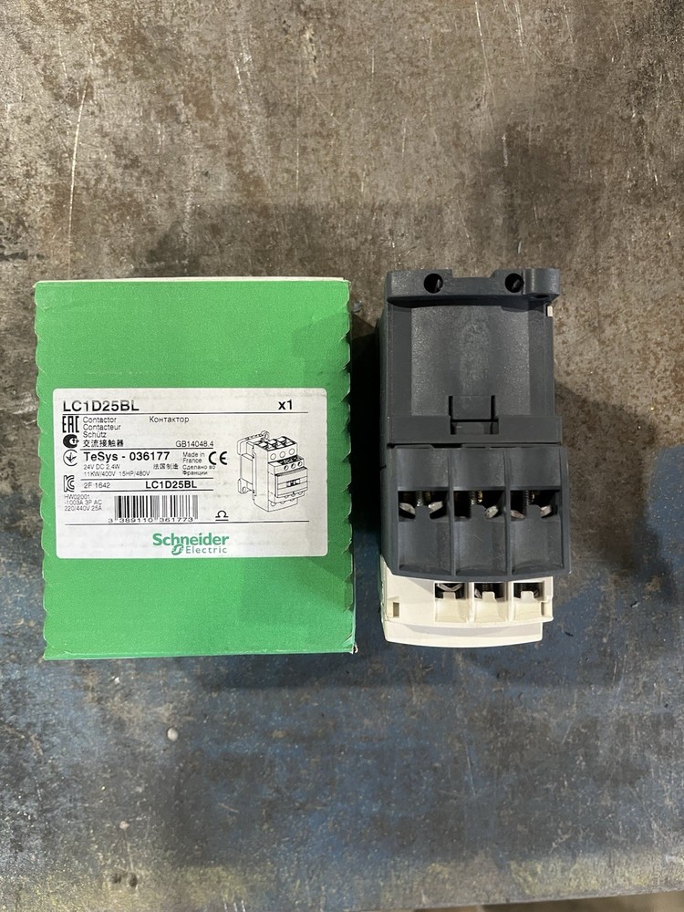 SCHNEIDER CONTACTOR TeSys LC1D25BL
