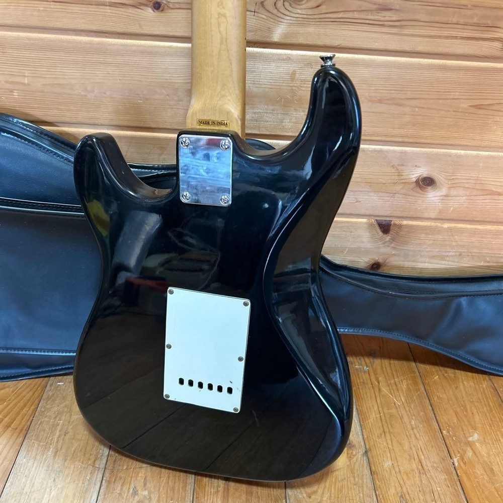 Mavis Ishibashi Custom Stratocaster