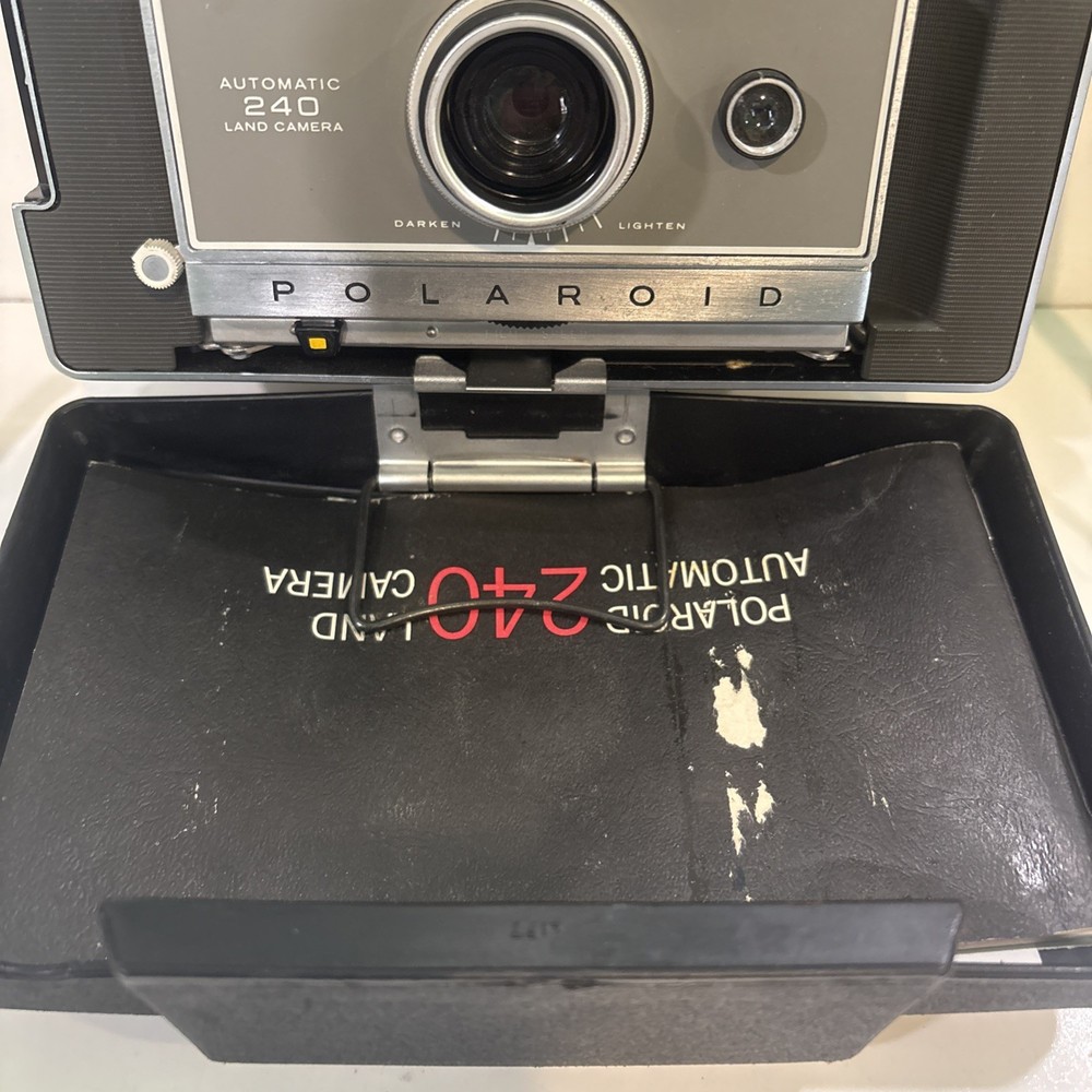 Polaroid Automatic 250 Land Camera Vintage Rare Untested
