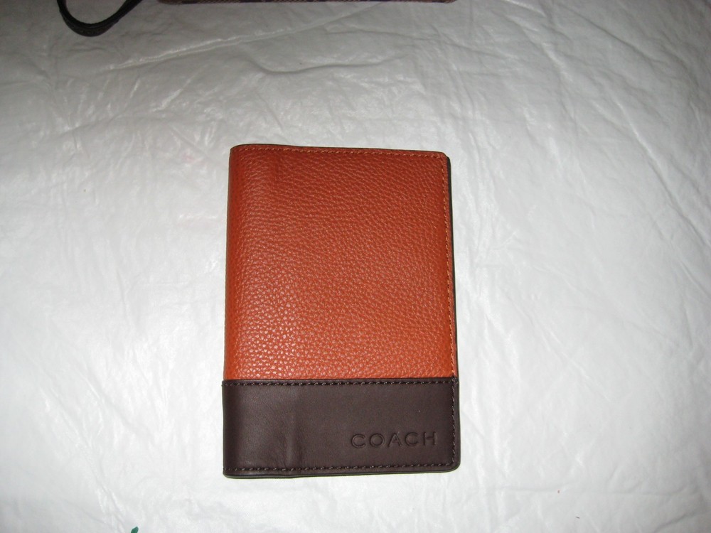 COACH PASSPORT CASE NWOT