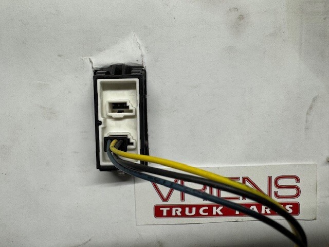 PETERBILT P27-1216-037-01 SWITCH-CAB DOME