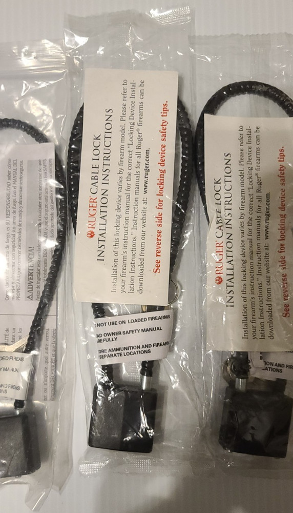 Five Gun locks with keys