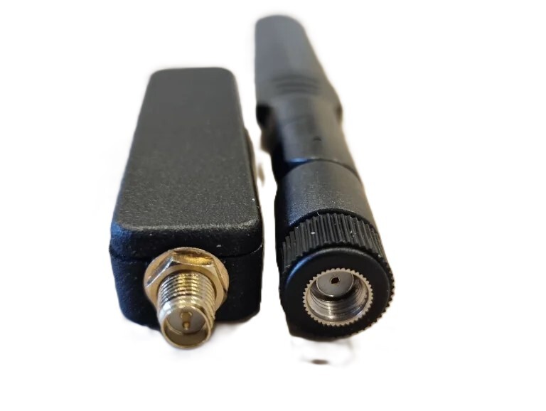 Drone Detection & Tracker Device – Handheld Remote ID Receiver for iOS & Android