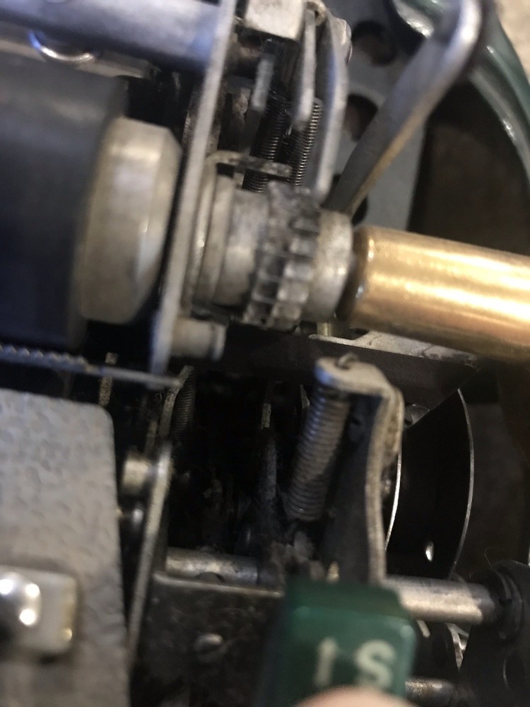 Vintage Victor Electric Adding Machine Works!