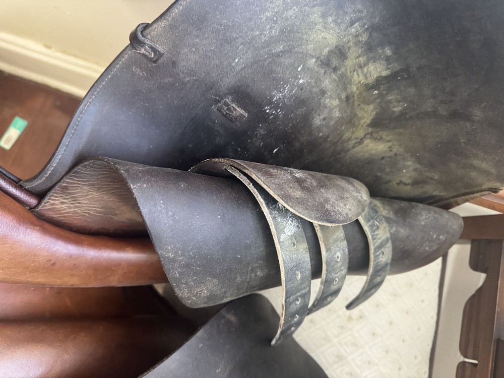B. T. Crump English Saddle