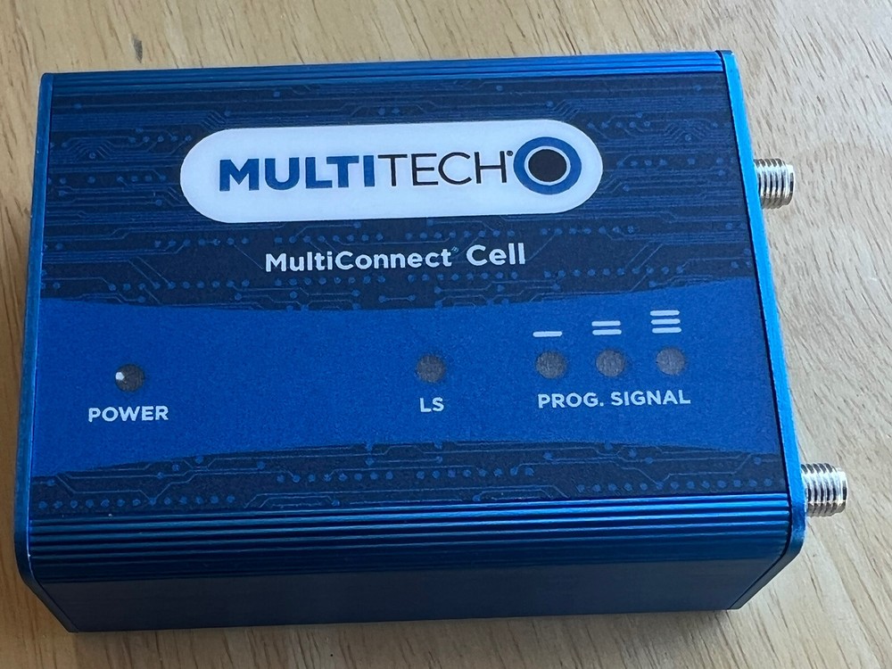 MULTITECH Multiconnect cell LNA4-B03