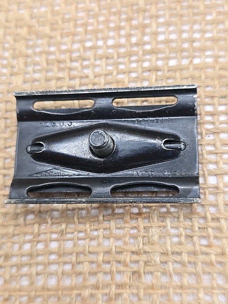 WWII Era Gillette Tech Safety Razor Bakelite handle Black Matte