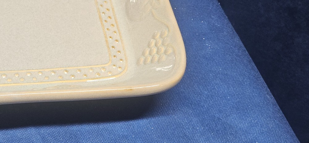 Vintage 13" Beige Ceramic Rectangular Baking/Serving Dish W/Embossed Fruit EUC