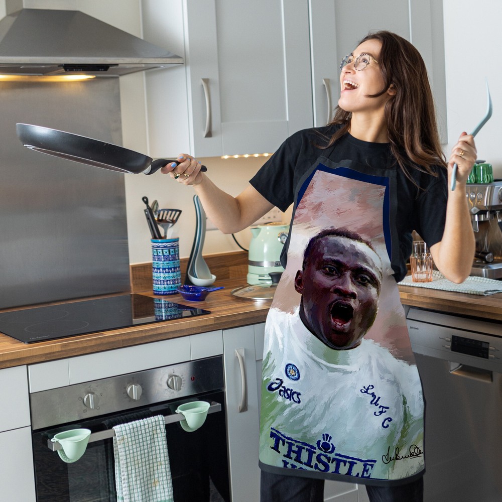 Leeds - Lee Buccilli - Yeboah - Apron
