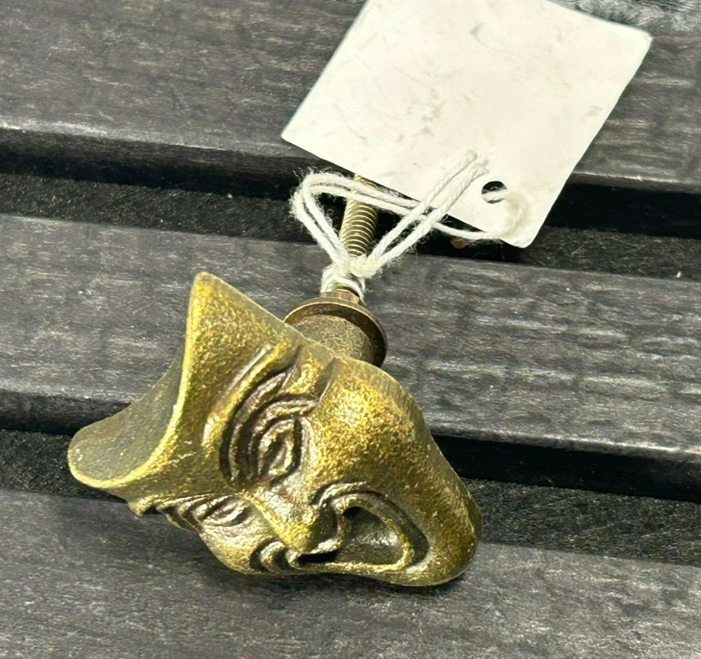 Decorative Antique Gold Mask Drawer Knob Pull Handle