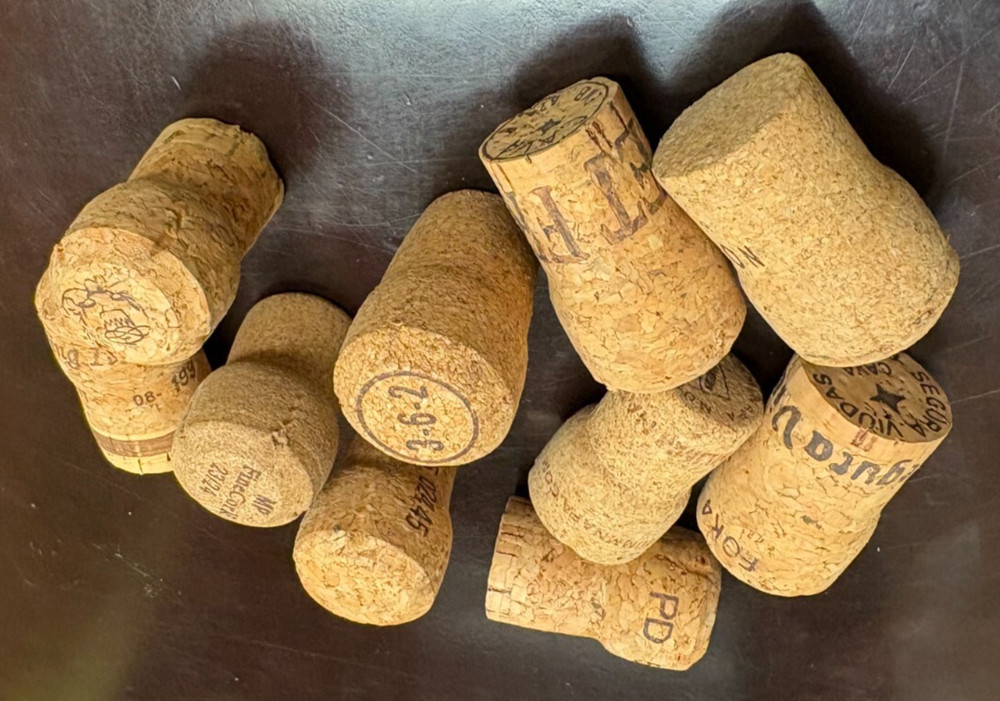 Used Champagne/Sparkling Wine Corks