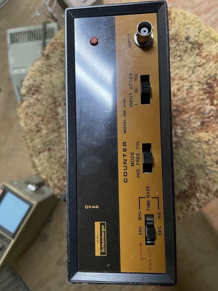 Frequency Counter,  Heath Schlumberger model SM-4100
