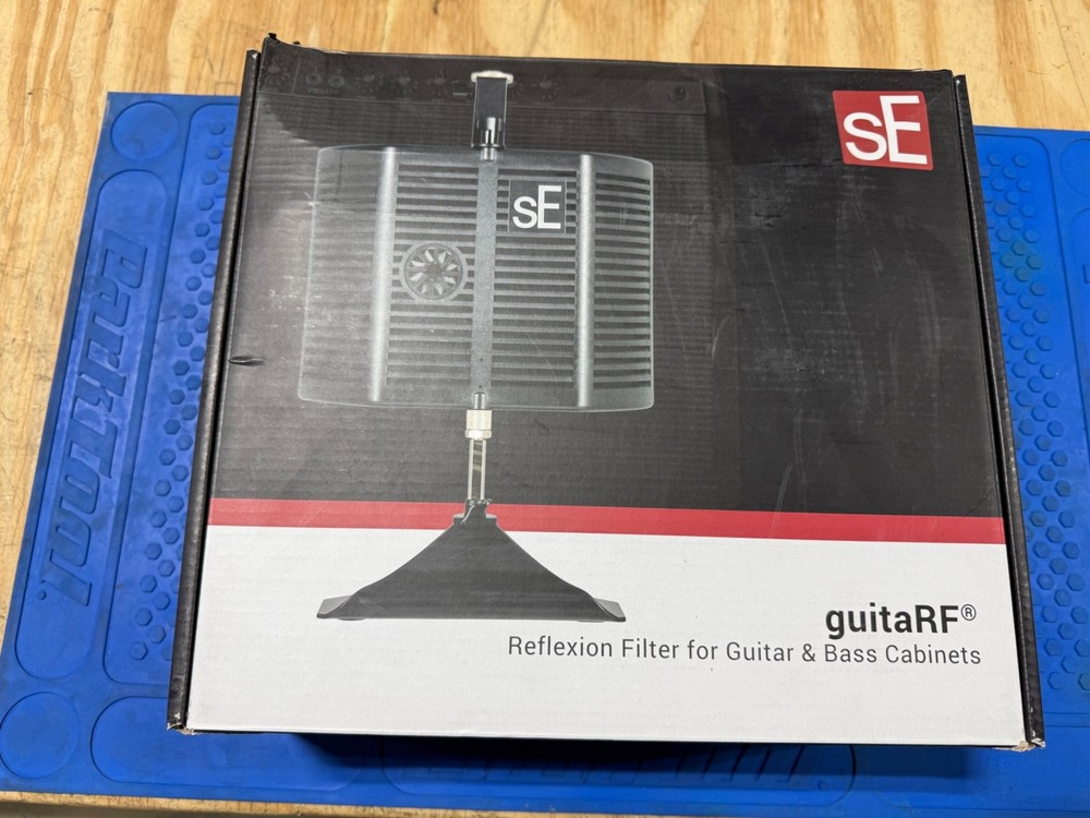 sE Electronics Reflection Filter for Guitar & Bass - guitarRF