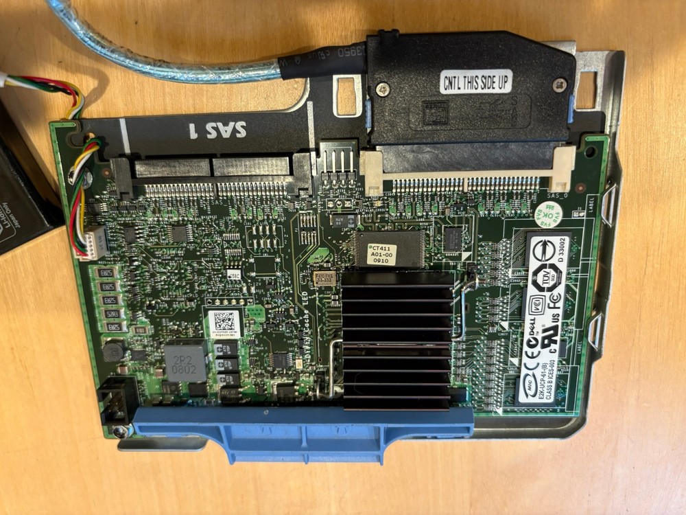 Dell PERC 6i SAS/SATA RAID Controller with Battery BBU 8 Port Cables and bracket