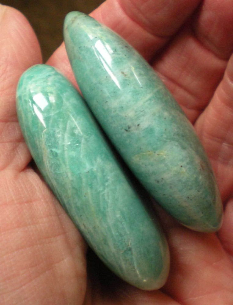 Amazonite - 2 Palmstones sc922c