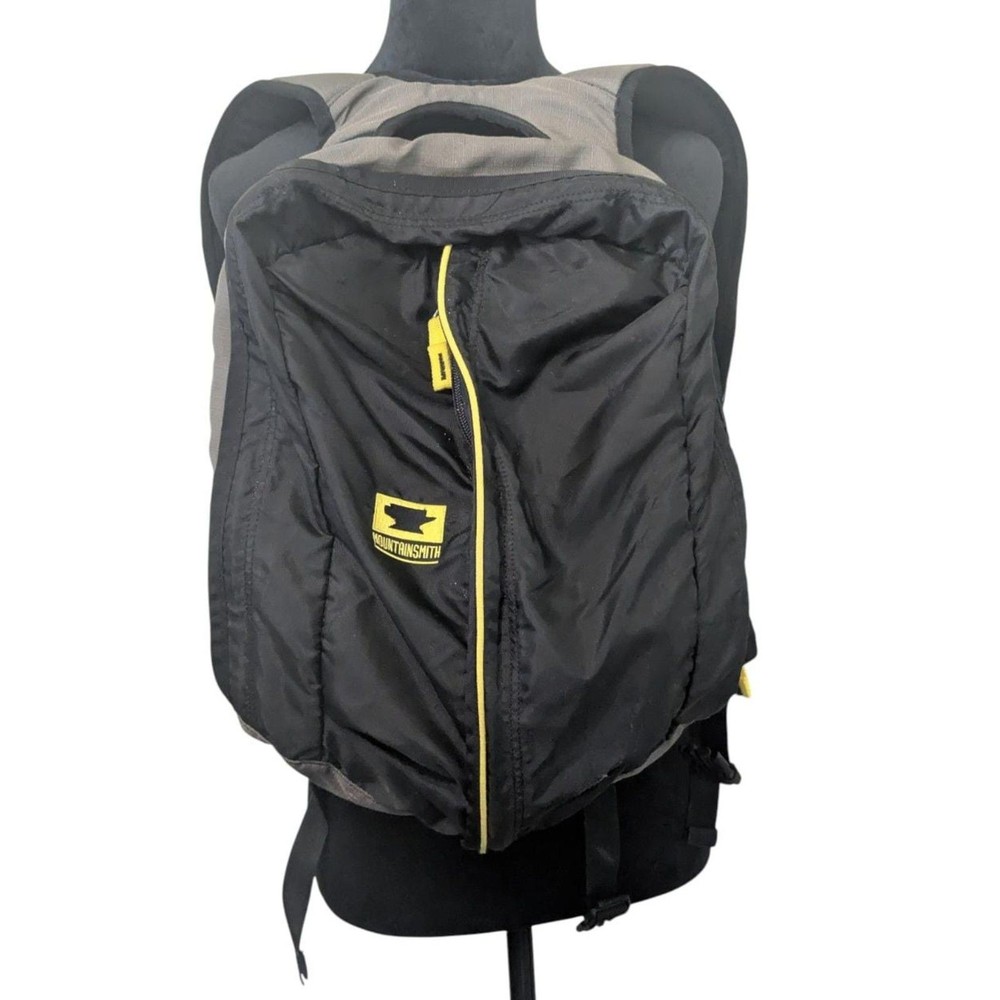 Mountainsmith Anvil Daypack, Gray & Black