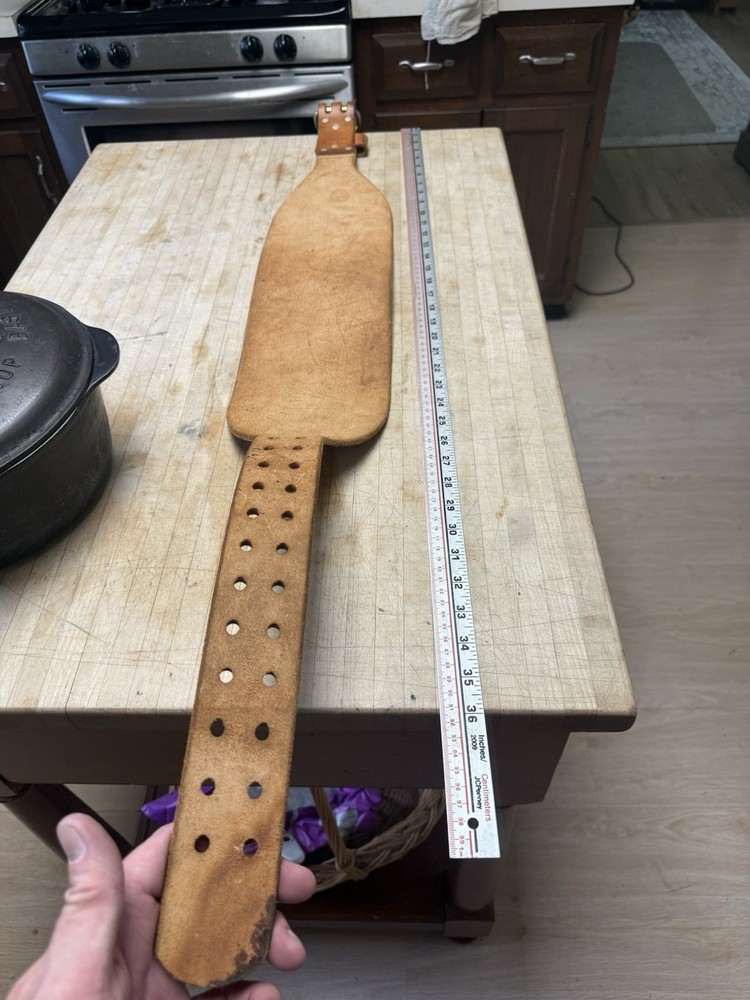 Large 34-42 Leather Weightlifting Belt
