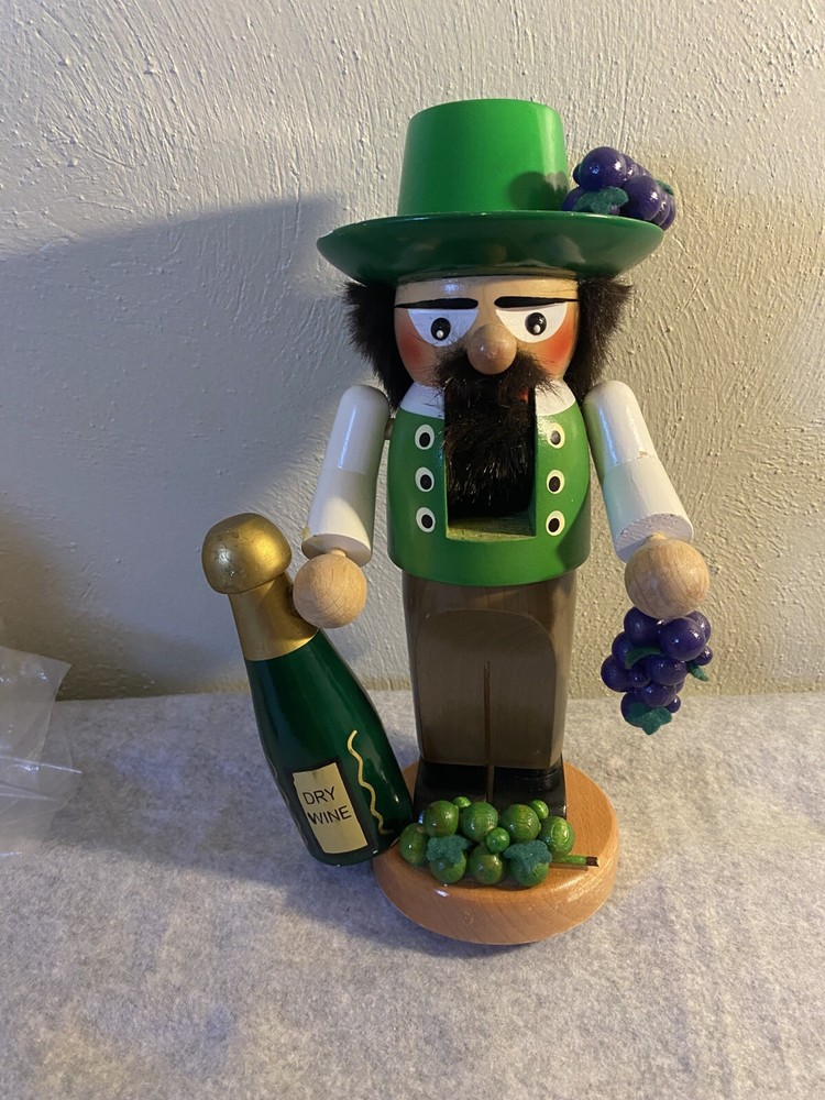 steinbach nutcracker signed Holding Wine Bottle And Grapes