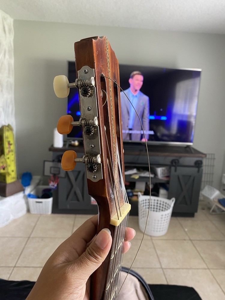 Suzuki No. 32 classical guitar.