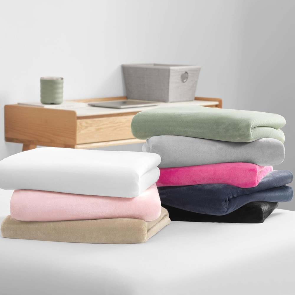 Light Pink Solid Plush Throw Blanket Ultimate Comfort Cozy Warmth 50x70 Inch