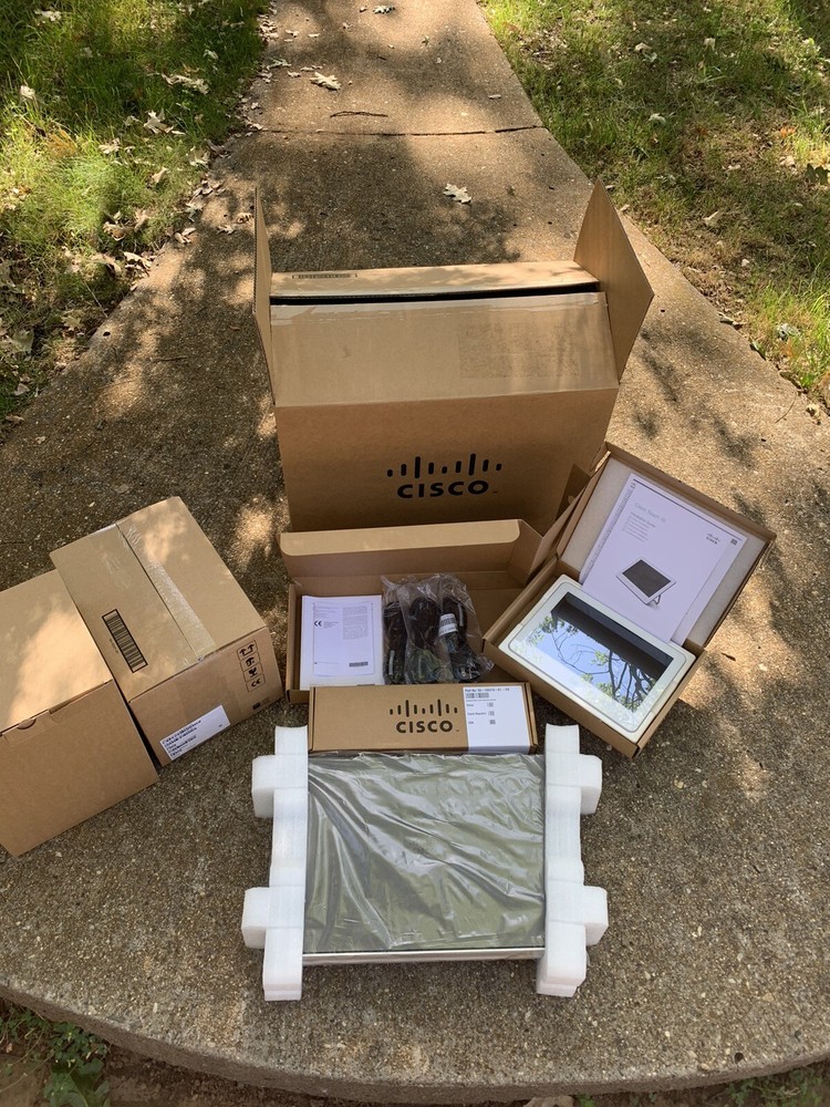 Cisco CTS-SX80IP60-K9 NOB, SX80 Codec, Precision 60 Camera, Touch 10